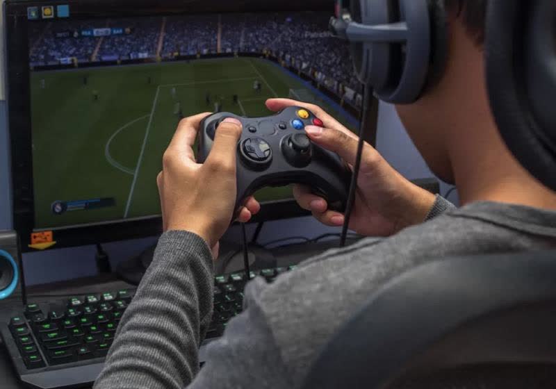 Xbox 360 games could soon be playable on PCs, handhelds, and next-gen Xbox consoles