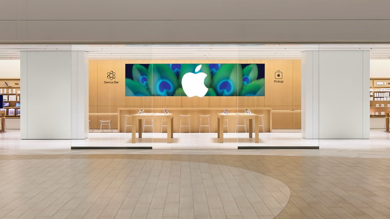 Apple hits a record $10B in annual retail revenue in India