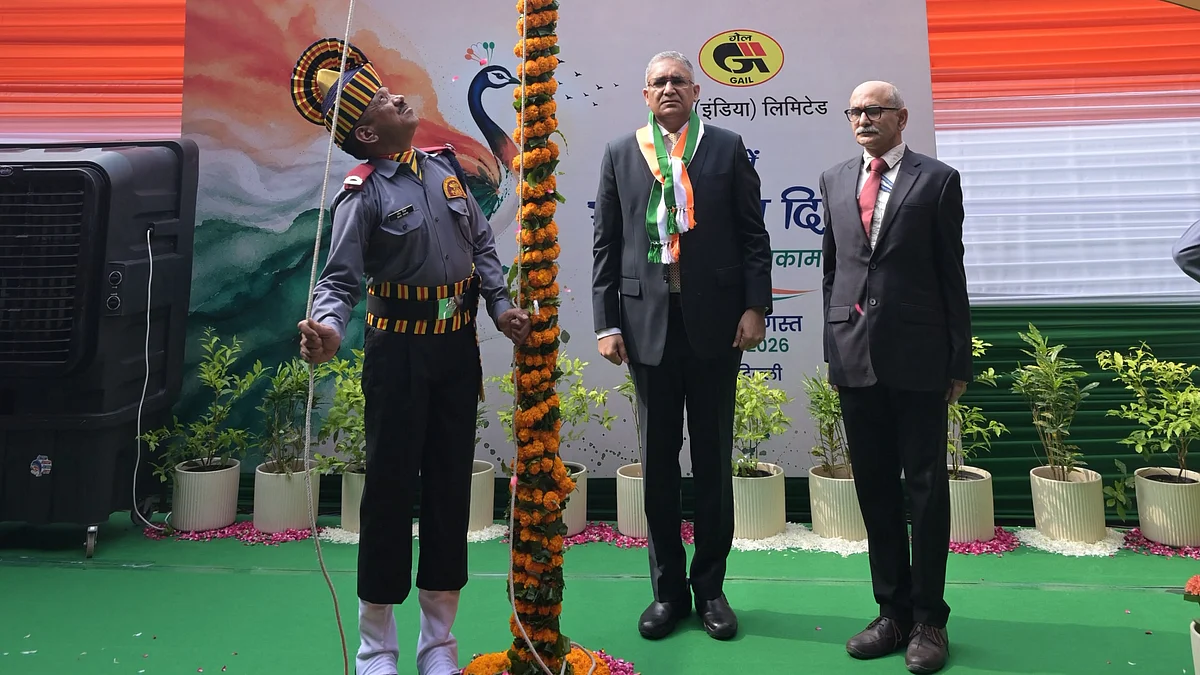 GAIL CMD Deepak Gupta Hoists National Flag at Corporate Office on Independence Day