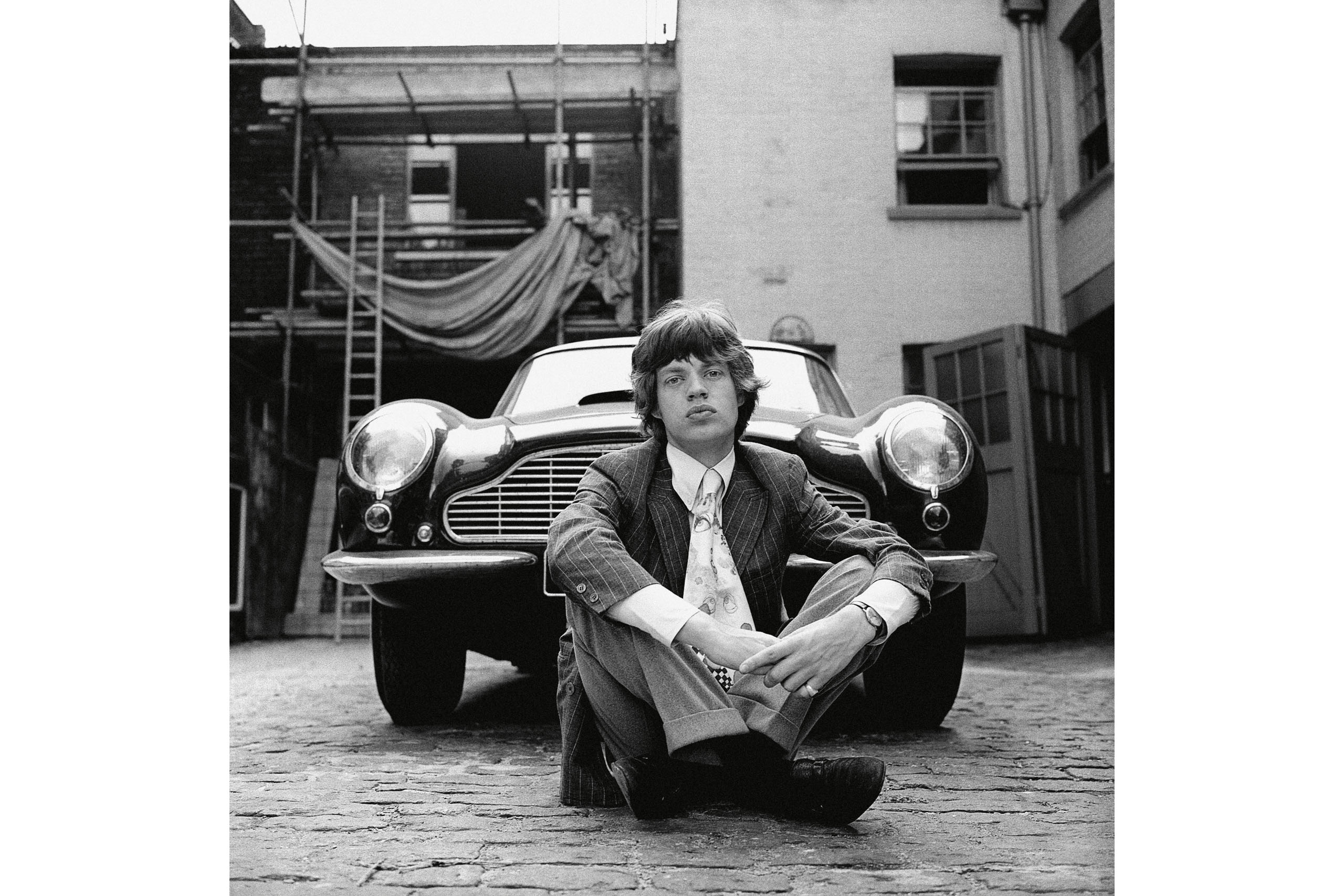 Music lovers must see these exceptional portraits from famed music and celebrity snapper Gered Mankowitz who will only use this one brand of camera for his shots