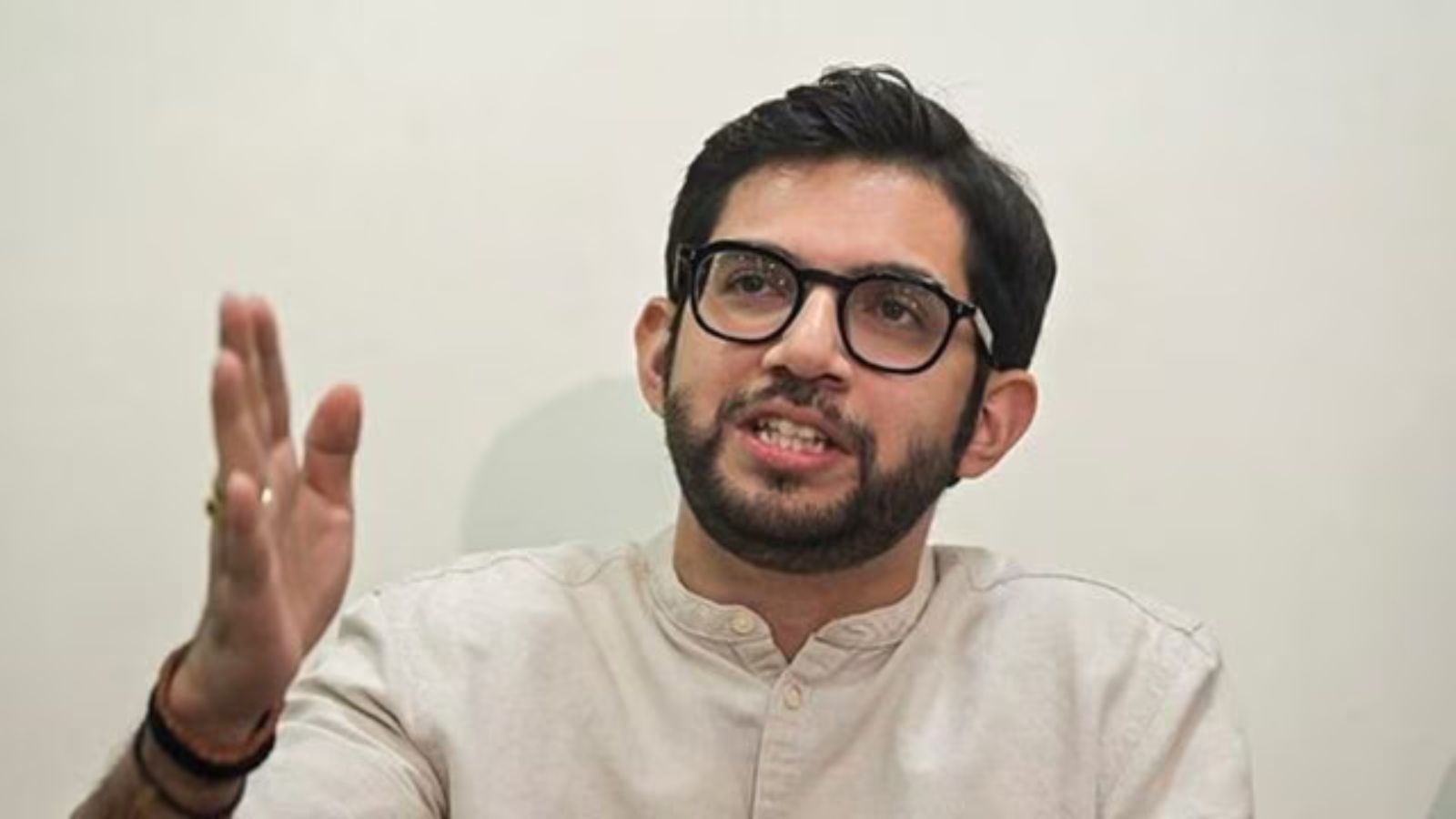 Aaditya Thackeray alleges 5 lakh ‘ghost voters’ in Mumbai, ECI cites duplicate entries