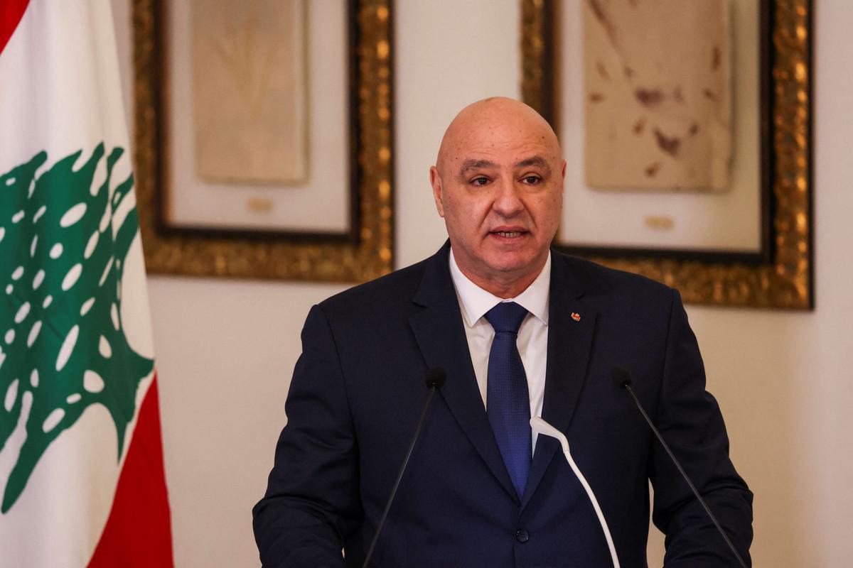 Lebanese president welcomes Trump decision to lift US air travel restrictions