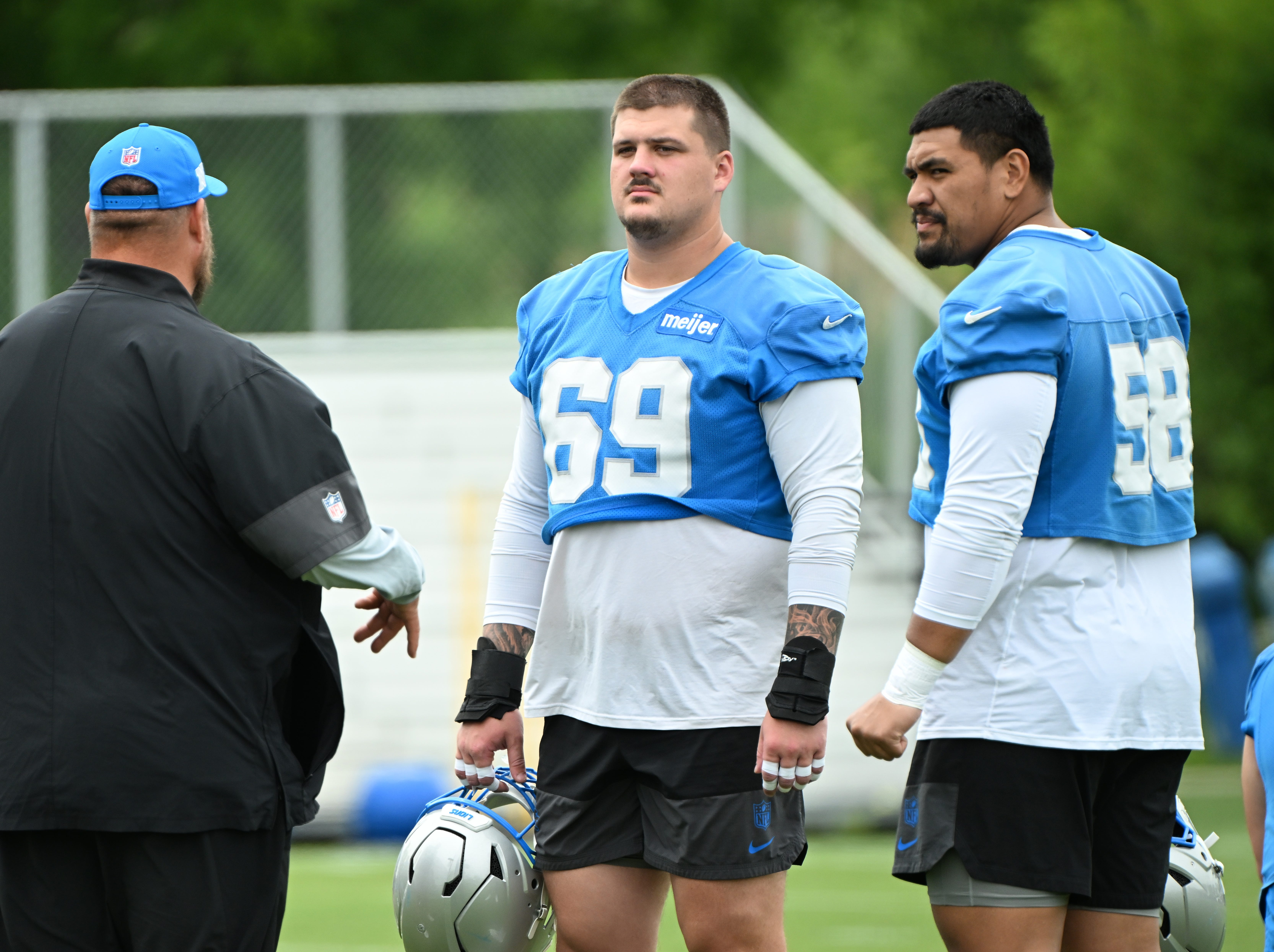 Lions training camp observations: Tate Ratledge takes reps at center