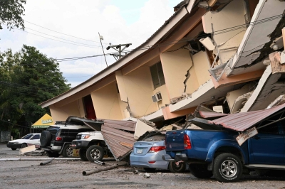 Major earthquake hits Panama, injures at least 27