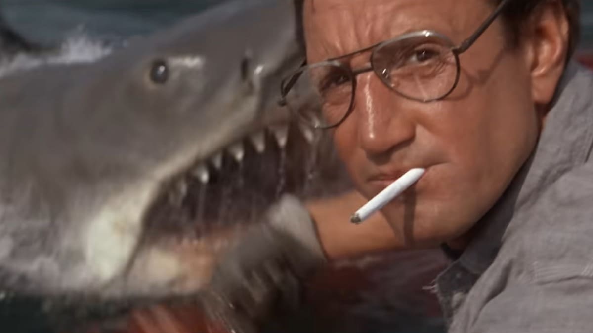 Mike Flanagan out here openly wishing someone would let him make a new Jaws
