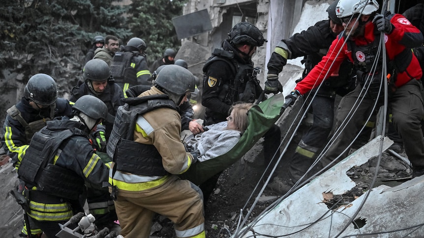 Russian attacks kill at least seven people in Ukraine after Trump-Putin diesel deal