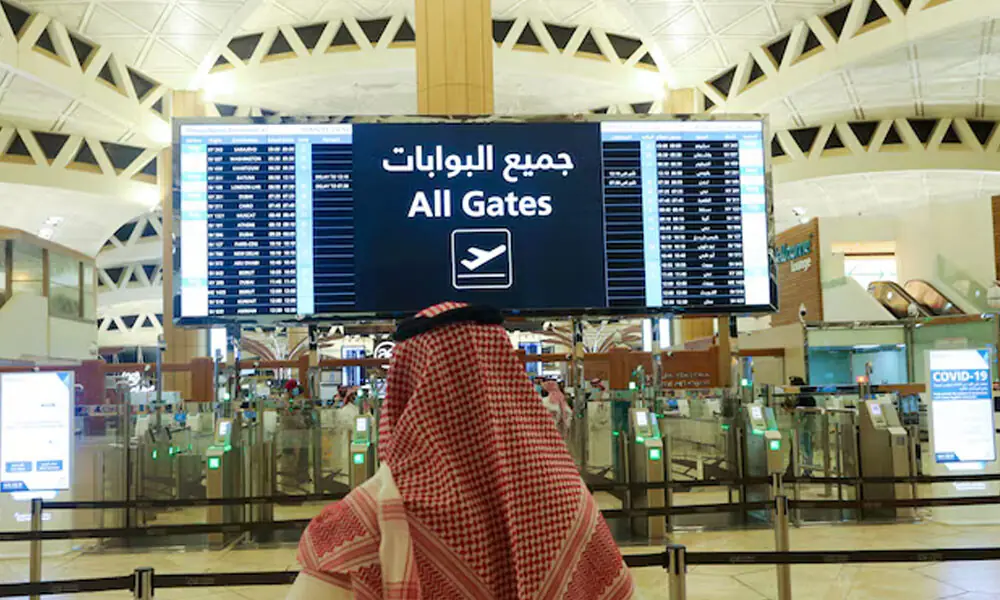 Loud blast heard at Riyadh airport as airlines cancel more flights
