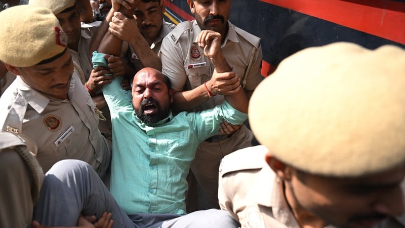 'Cockroach' group leaders held in Delhi protests