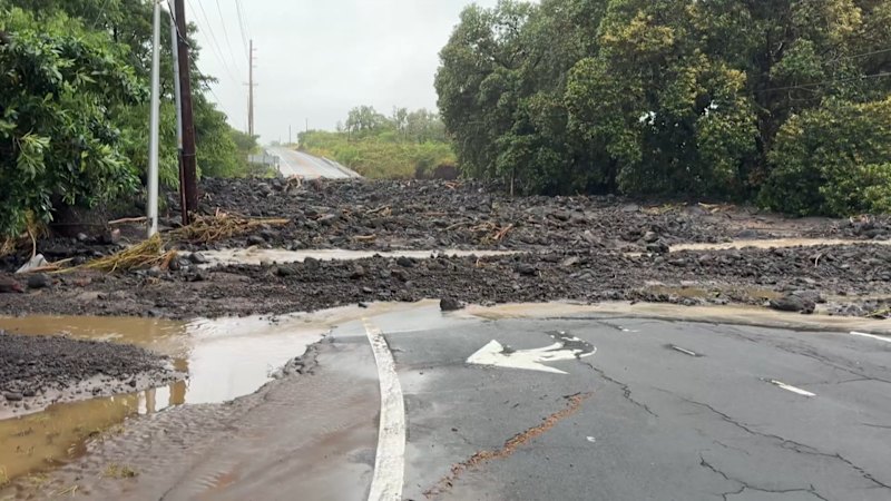 Hawaii hit by tropical storm