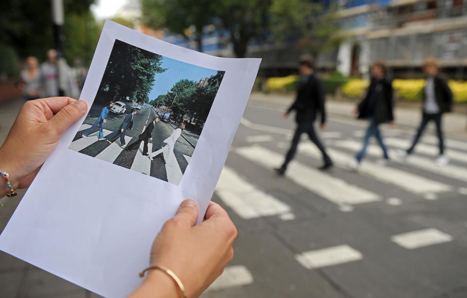 Video Captures ‘Abbey Road’ Crosswalk Scene During Beatles Biopics Filming