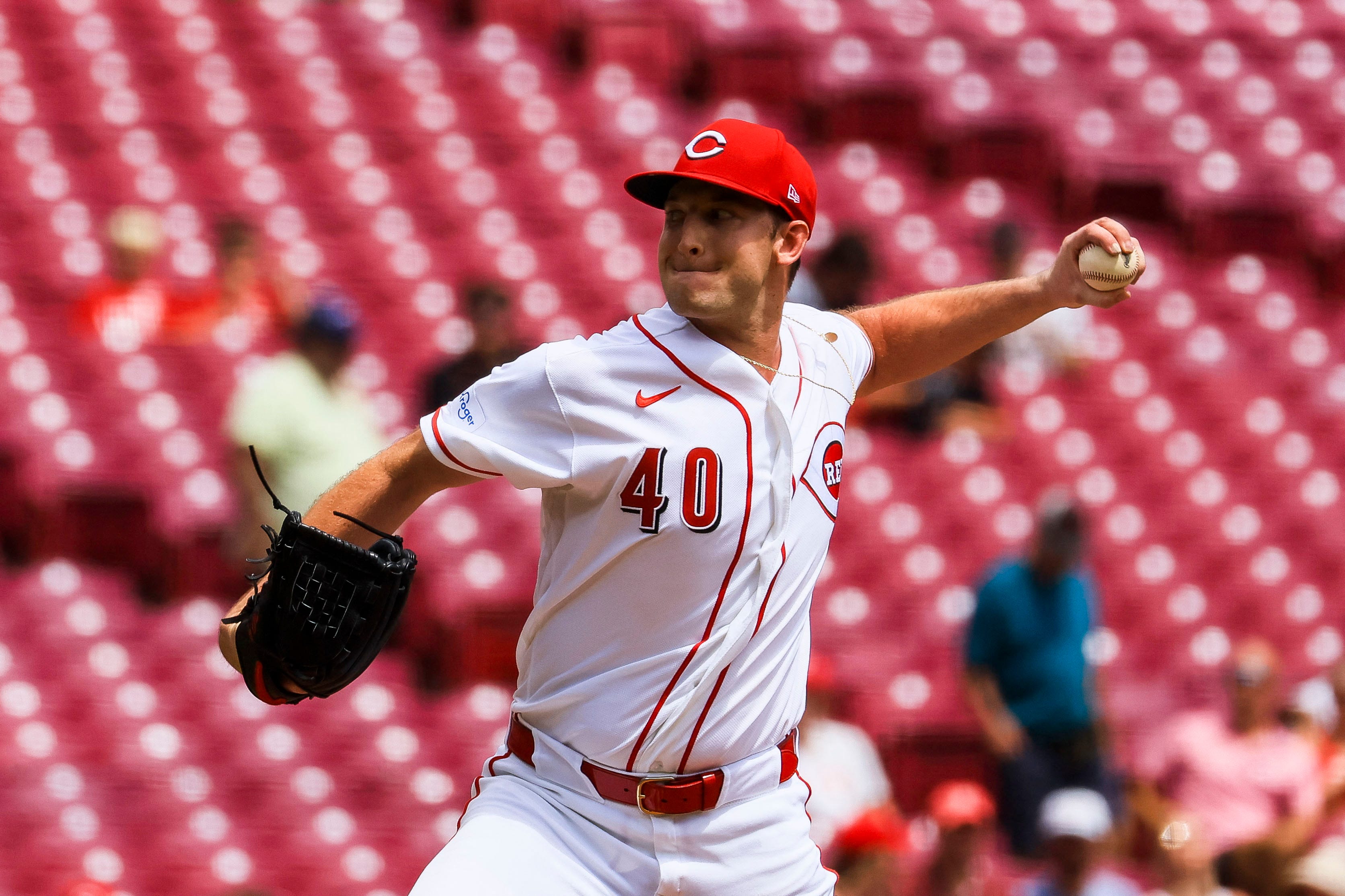 Marlins torch Reds bullpen, defense late again to beat Cincinnati