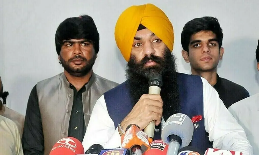 Punjab minister, Canadian MPs discuss religious harmony