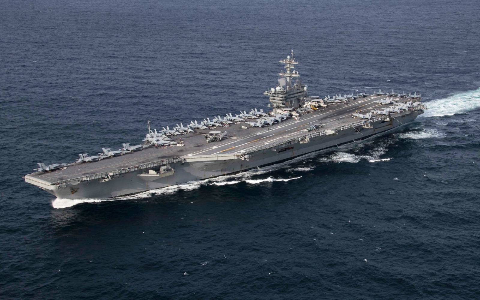 Admiral praises USS Lincoln crew amid reports of worsening conditions