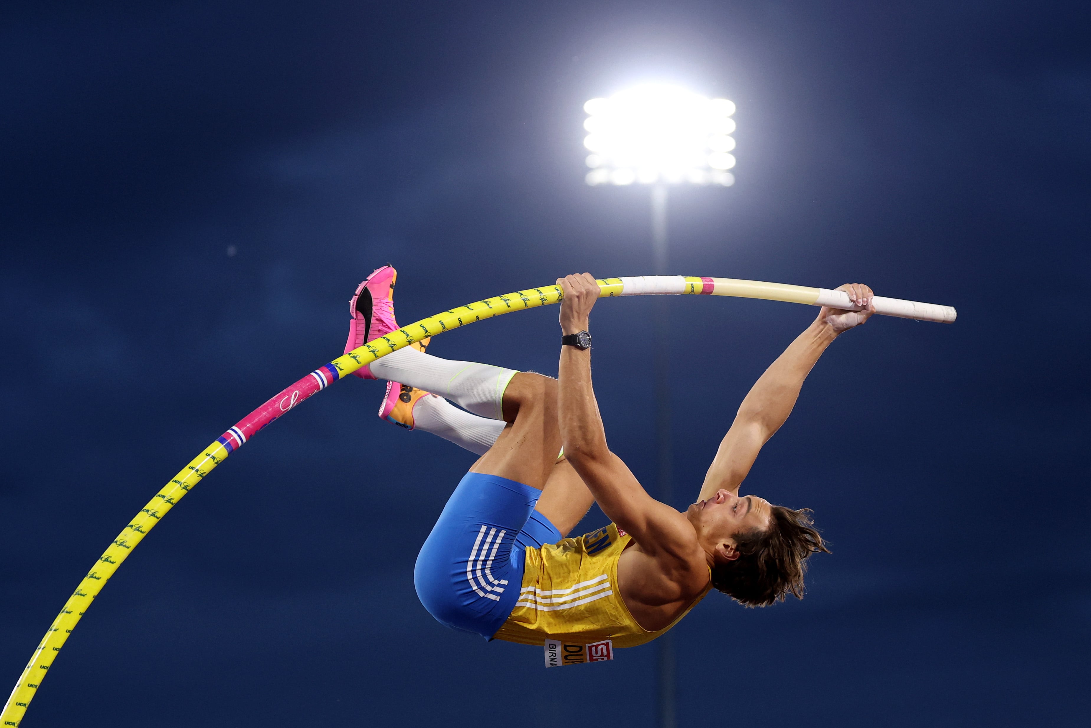 Con Mondo Duplantis todo es ‘show’