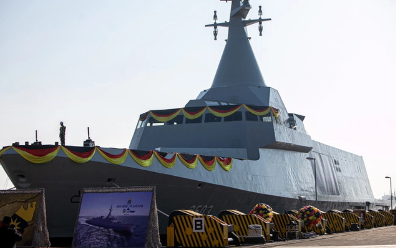 LCS ‘better than nothing’ despite prolonged delays, say experts