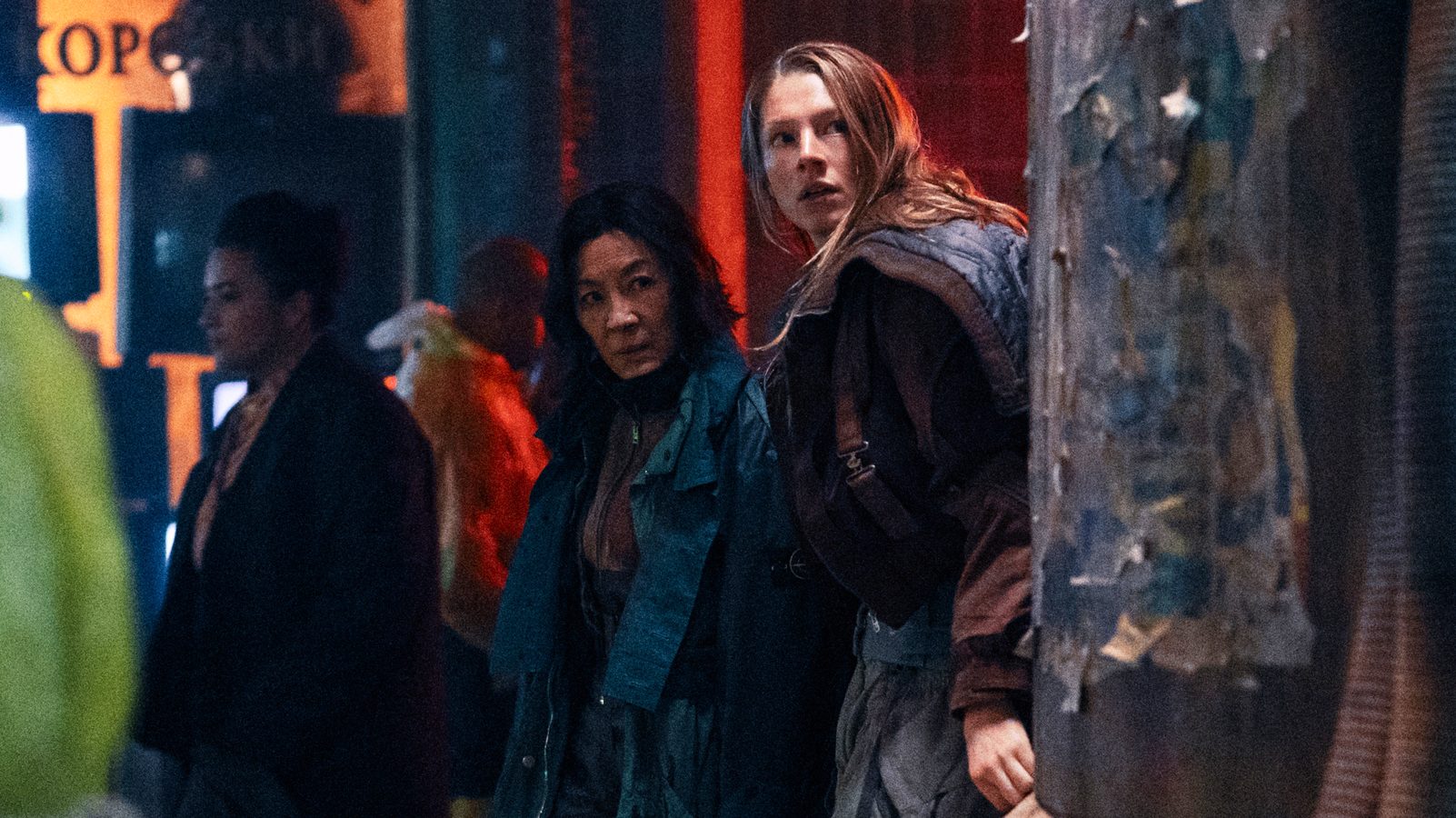 ‘Blade Runner 2099’ Trailer: Hunter Schafer Teams Up With Michelle Yeoh To Find “Cure For All Replicants” — NYCC