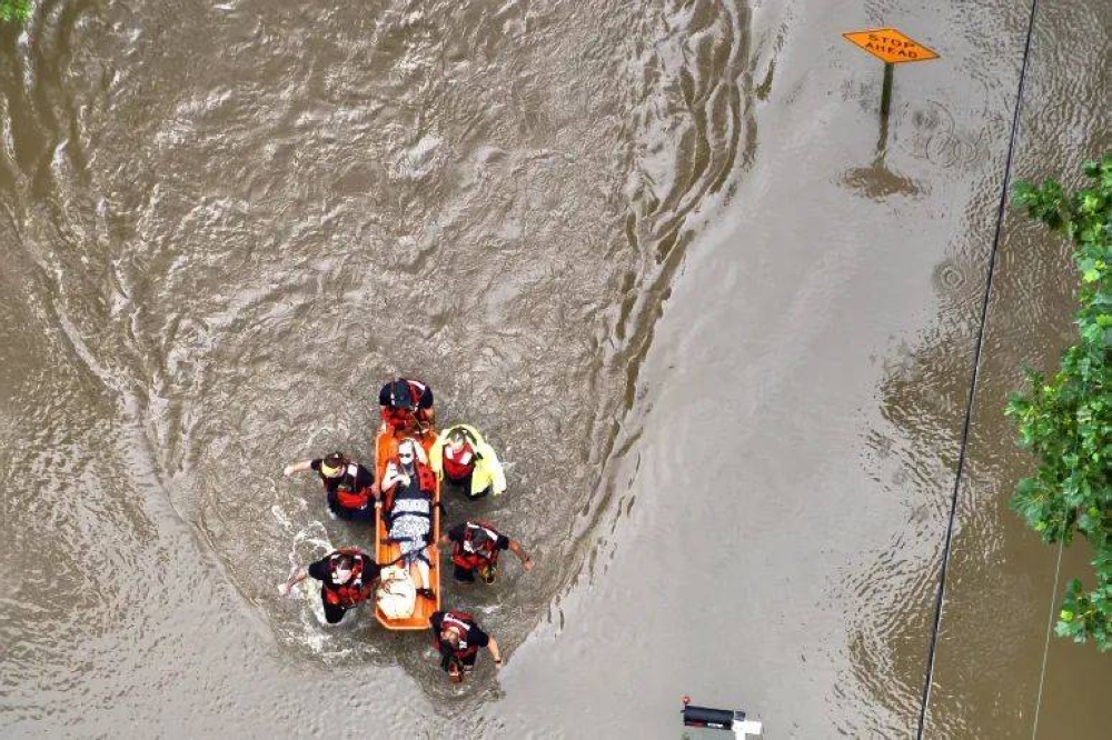 Five dead amid flooding in Indiana