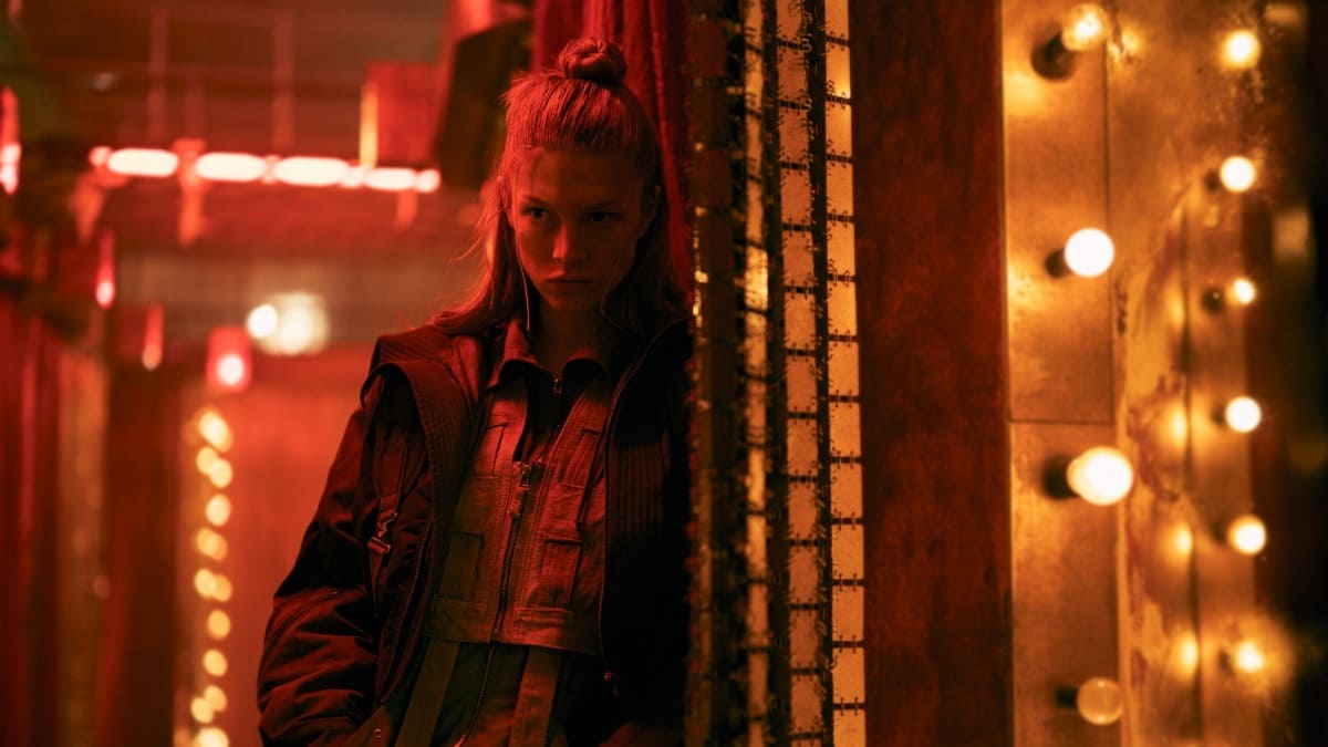 Blade Runner 2099 trailer offers new look at humanity's bleak teal-and-orange future