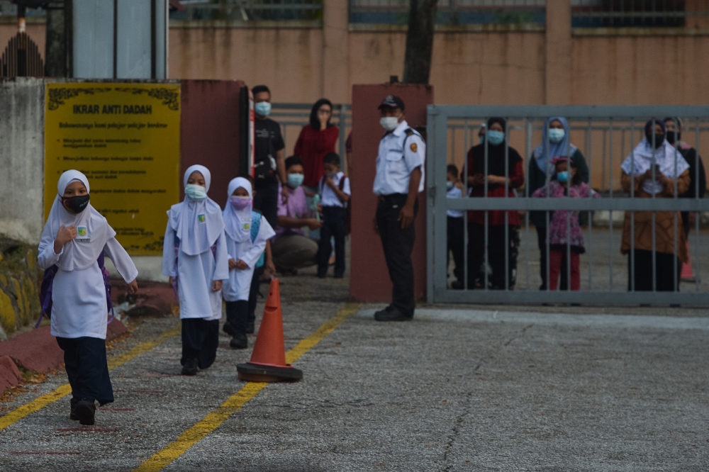 Haze: Schools in Melaka, N. Sembilan, Pahang, Putrajaya and parts of KL, Selangor to reopen tomorrow