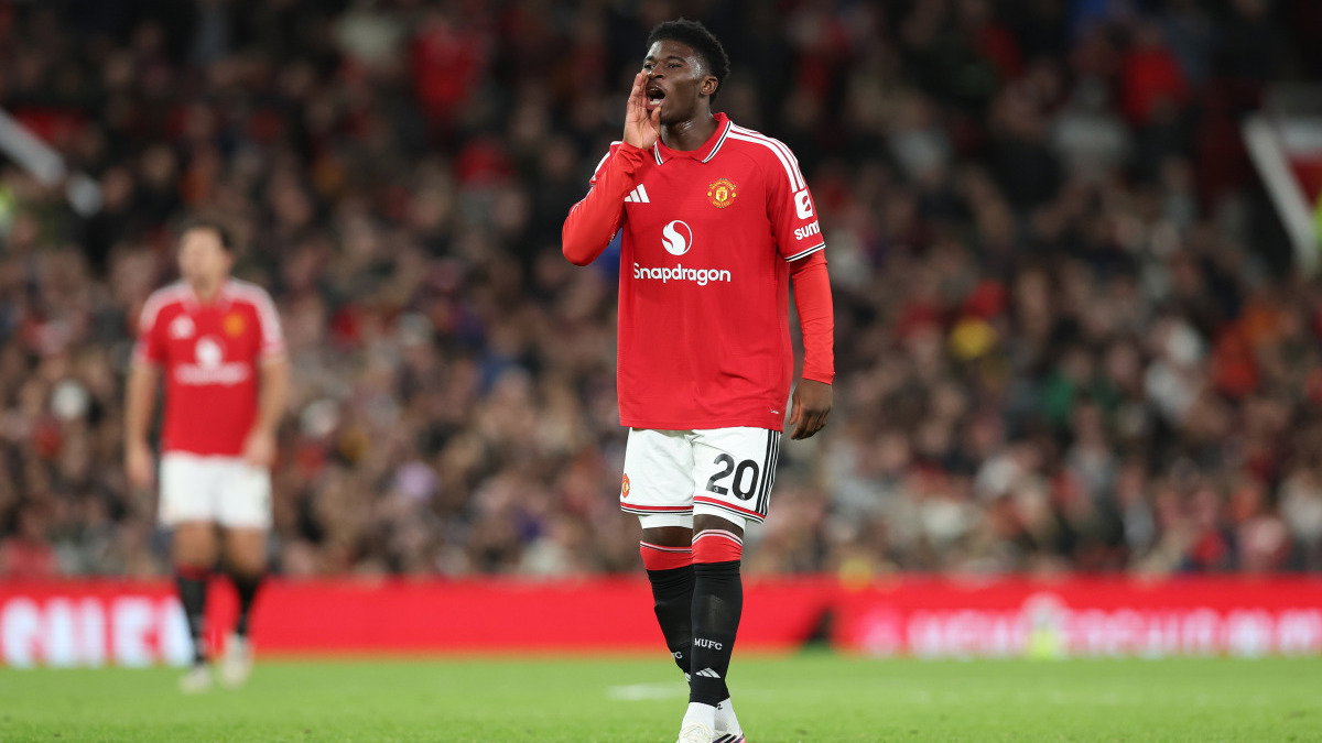Quinton Fortune names one thing Carlos Baleba needs to build on impressive Man United debut