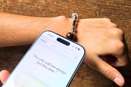 I tried a smart bracelet as my digital journal and mood calendar. It’s odd, but it works.