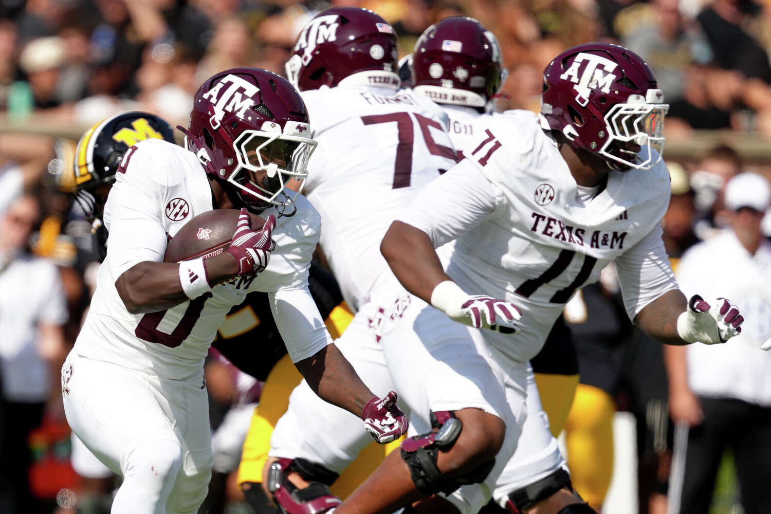 ‘Does this look confident to you?' Mike Elko sticks with Marcel Reed after Missouri misery