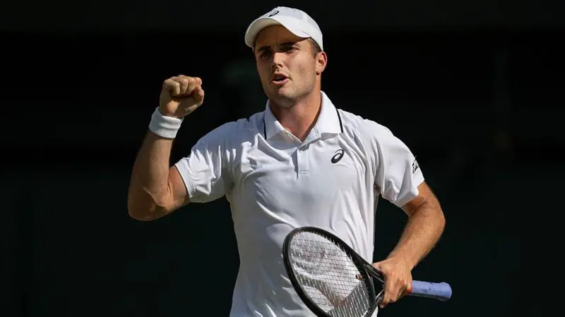 Fery wins on return as Djokovic reveals health condition after loss