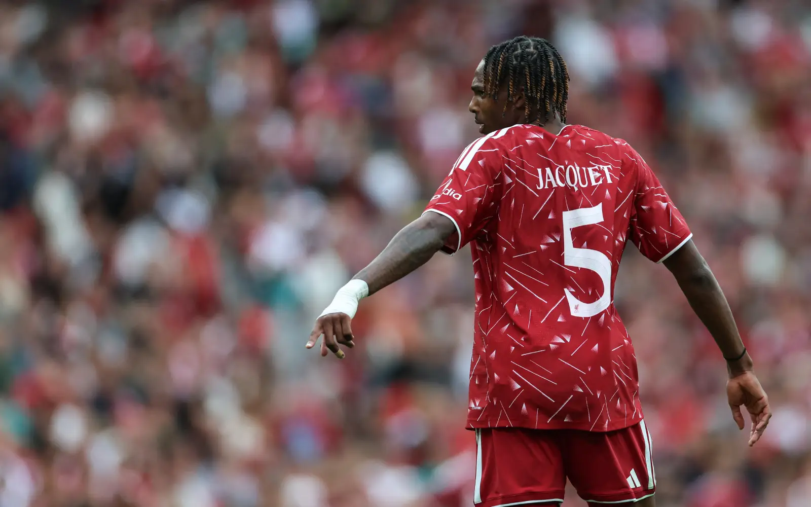 Jacquet scores on Liverpool debut in friendly win over Como