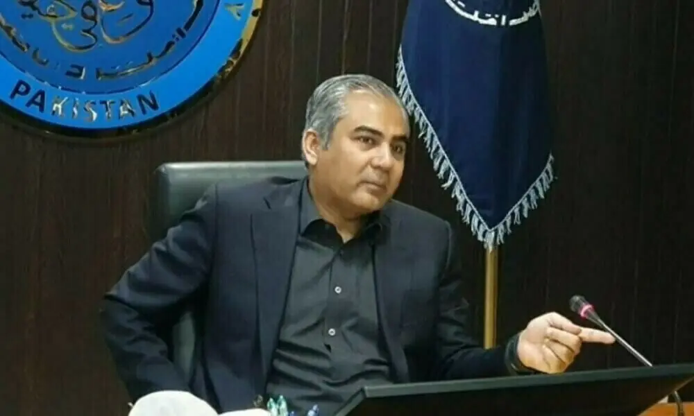 Naqvi contacts Langove, inquires after his well-being