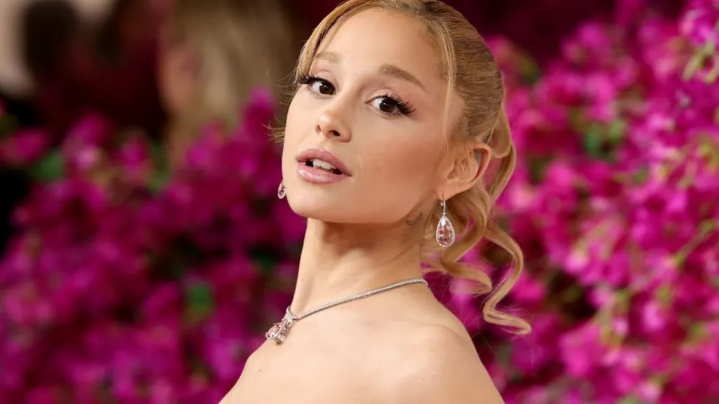 Ariana Grande leaves problems at home as her tour hits the UK