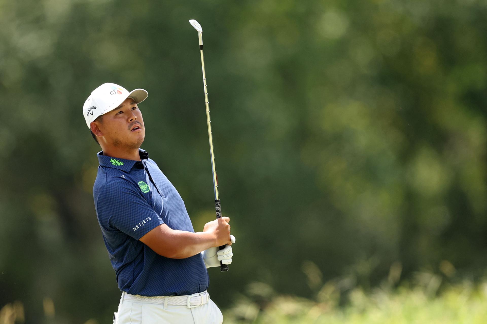 2 Koreans finish top 5 in 1st PGA Tour playoff event, move up in key standings