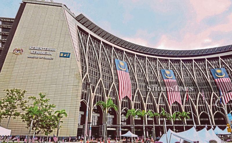 Emoluments, pensions drive higher govt operating spending