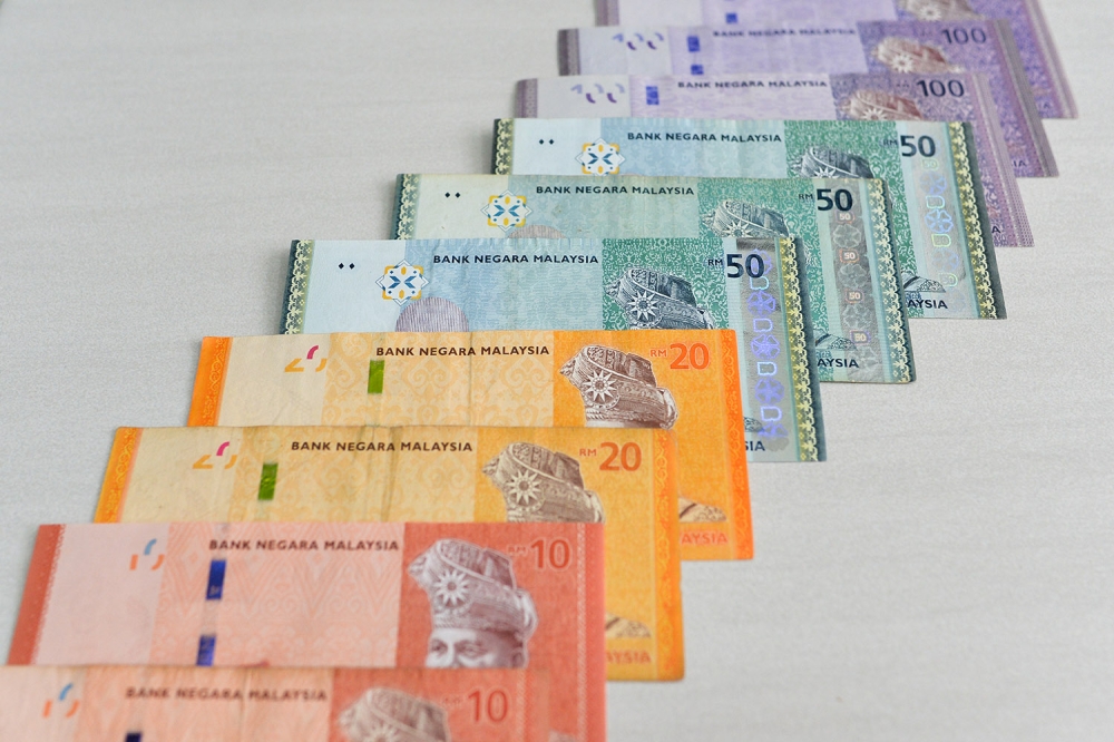 Ringgit opens higher as Budget’s fiscal discipline boosts sentiment