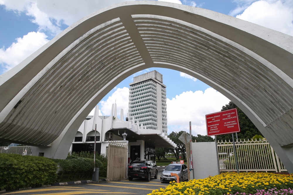 In Dewan Rakyat today: Healthcare access gap, Budget 2027 debate