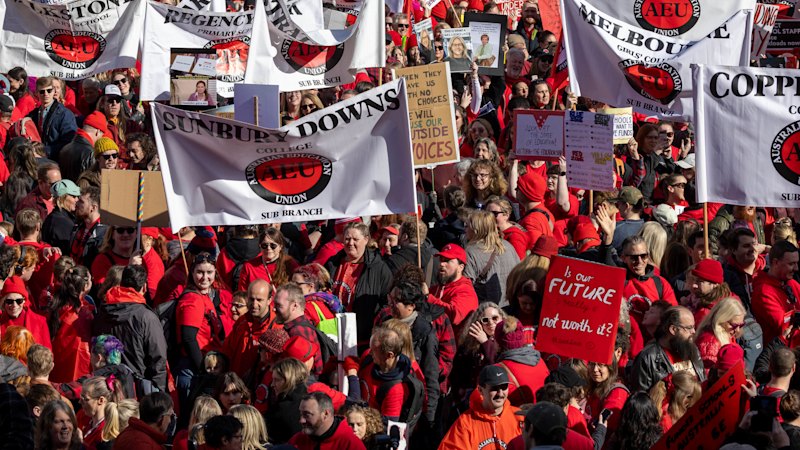 ‘Congratulations, well done’: Teachers vote to accept pay deal, call off strike