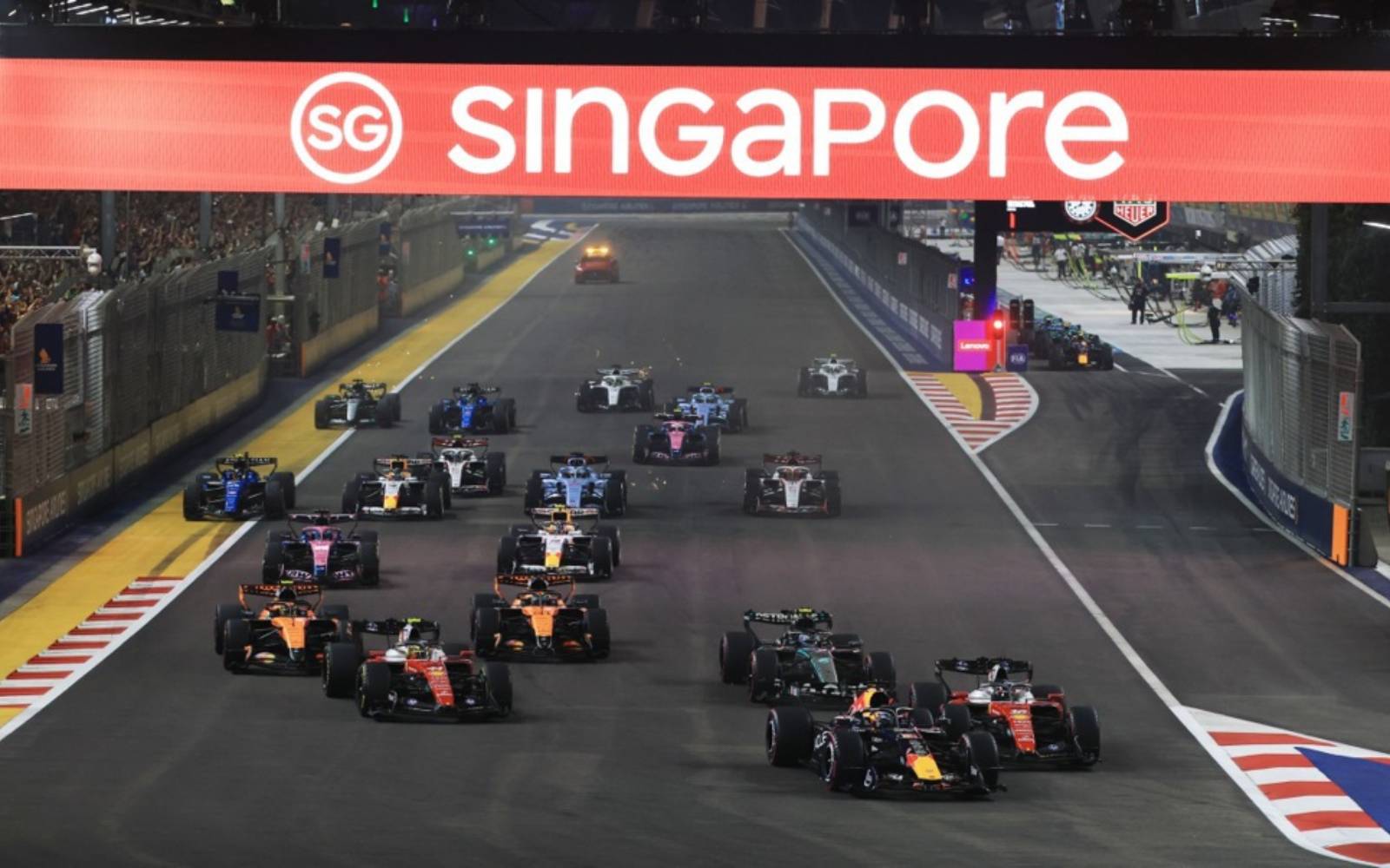 Software, sprints, trolls: Singapore Grand Prix talking points