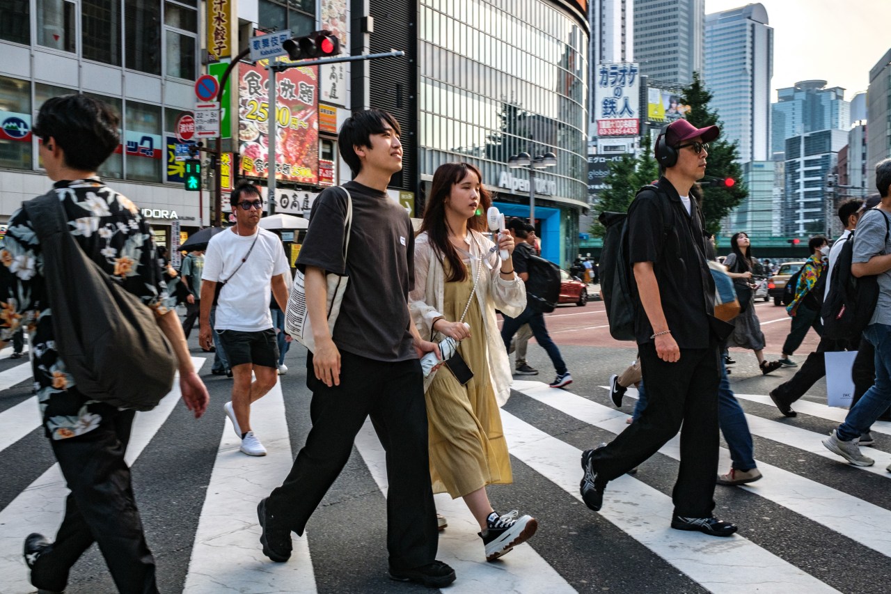 Japan’s Economy Stays on Growth Path, But Headwinds Loom