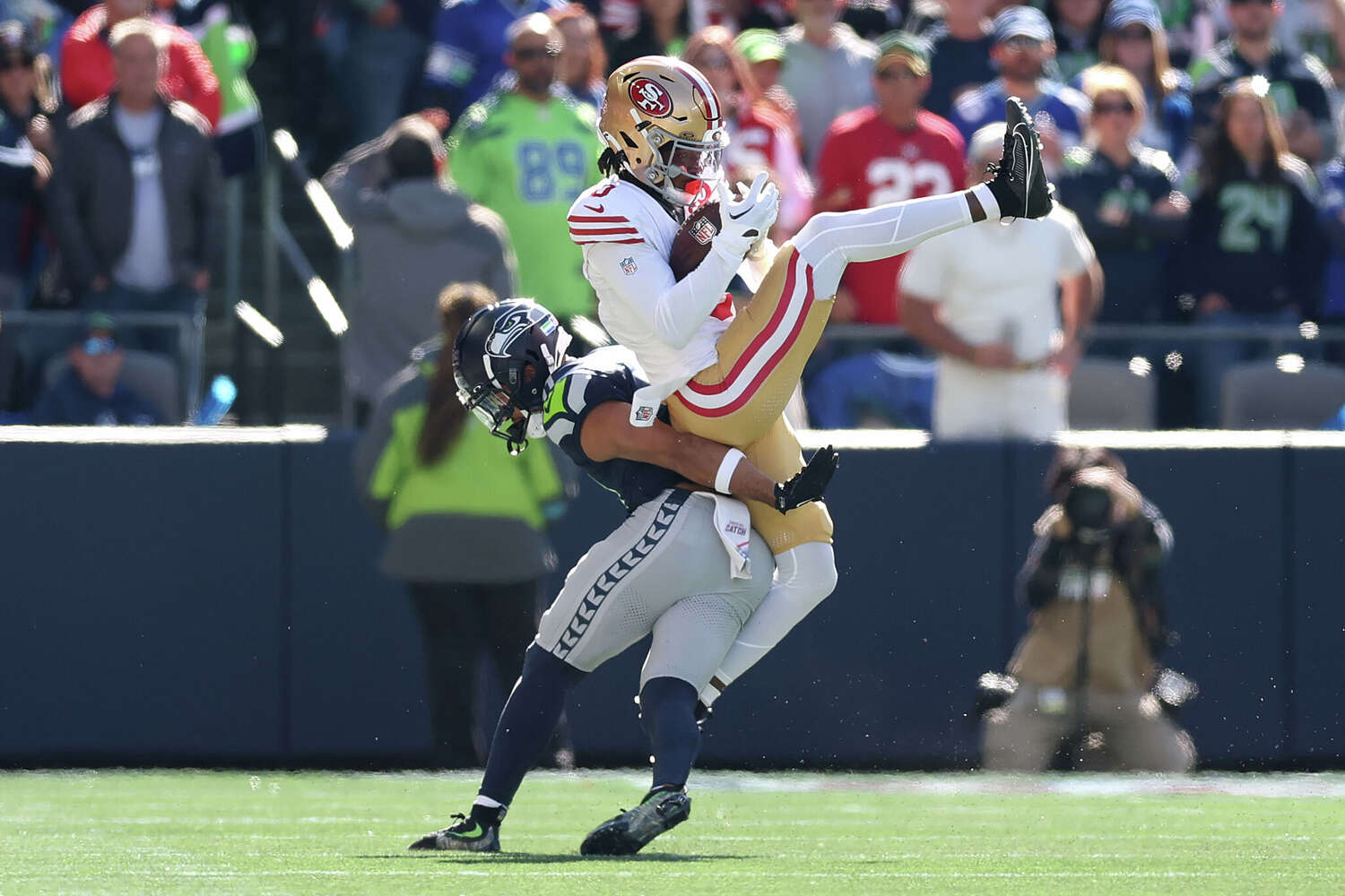 49ers' Renardo Green once drew Shanahan's ire. Two interceptions in Seattle changed that