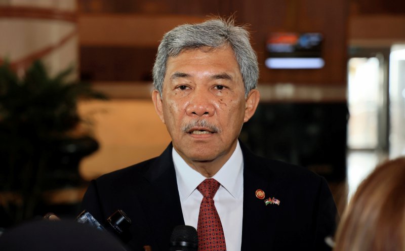 Tok Mat: Malaysians advised to postpone Umrah trips amid security concerns