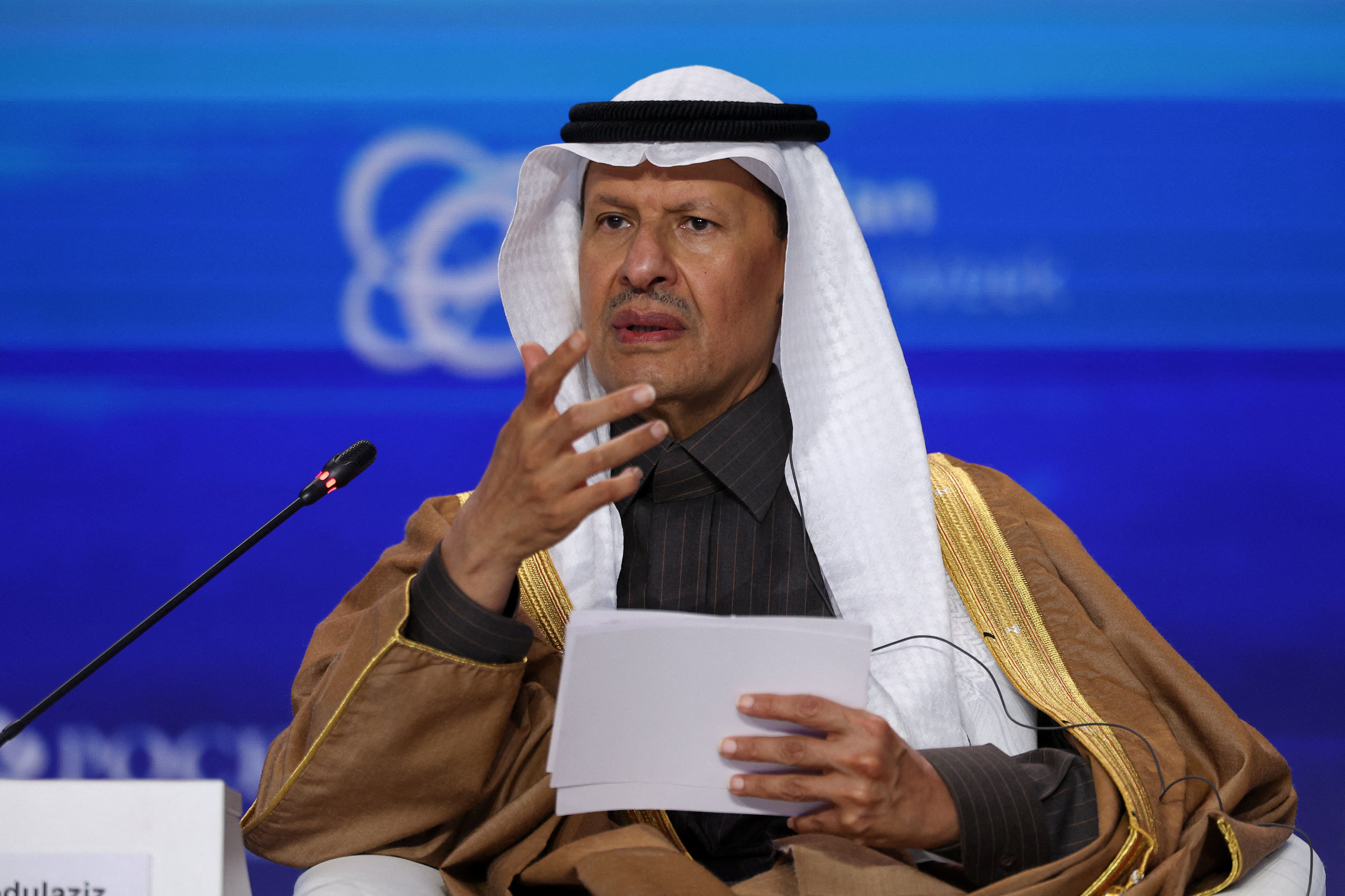 Saudi plans to expand oil export routes to cut Hormuz reliance