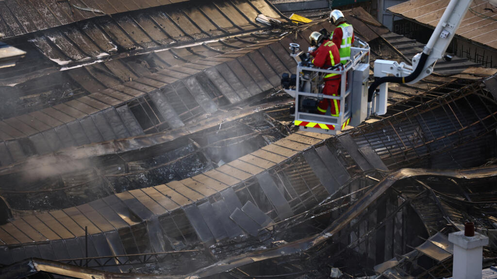 Adieu aux ‘Enfants Rouges’: Tears and shock as fire destroys Paris’s oldest covered food market