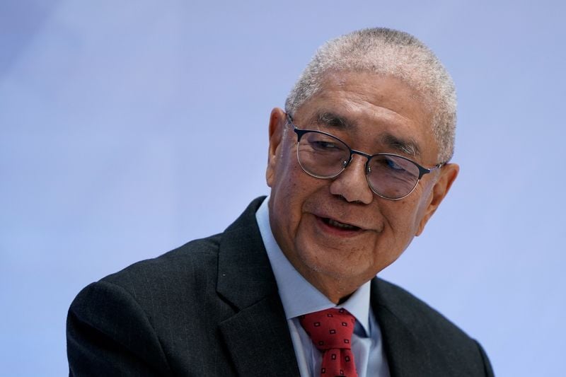 Philippine central bank says inflation to ease gradually, risks remain on upside