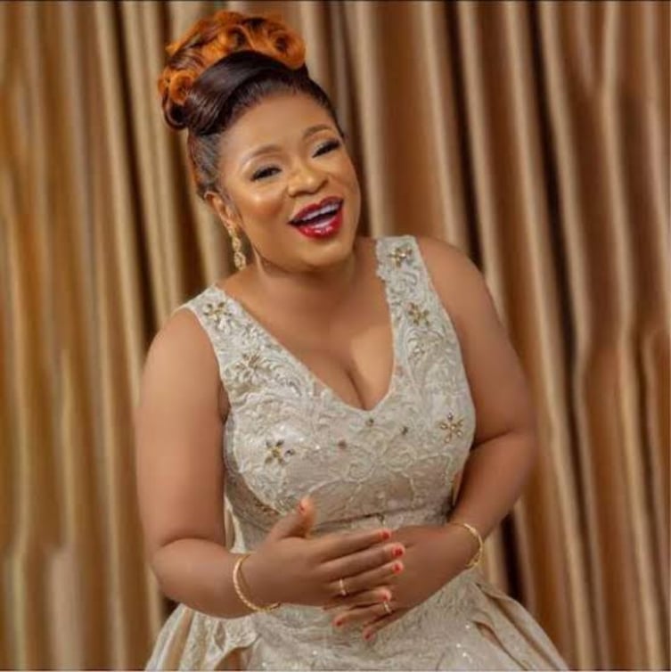 Desola Afod retracts warning to film practitioner amid backlash