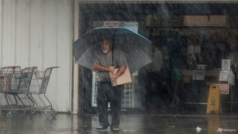 More than 180,000 without power in Hawaii, 100 homes damaged as Lala weakens to tropical storm