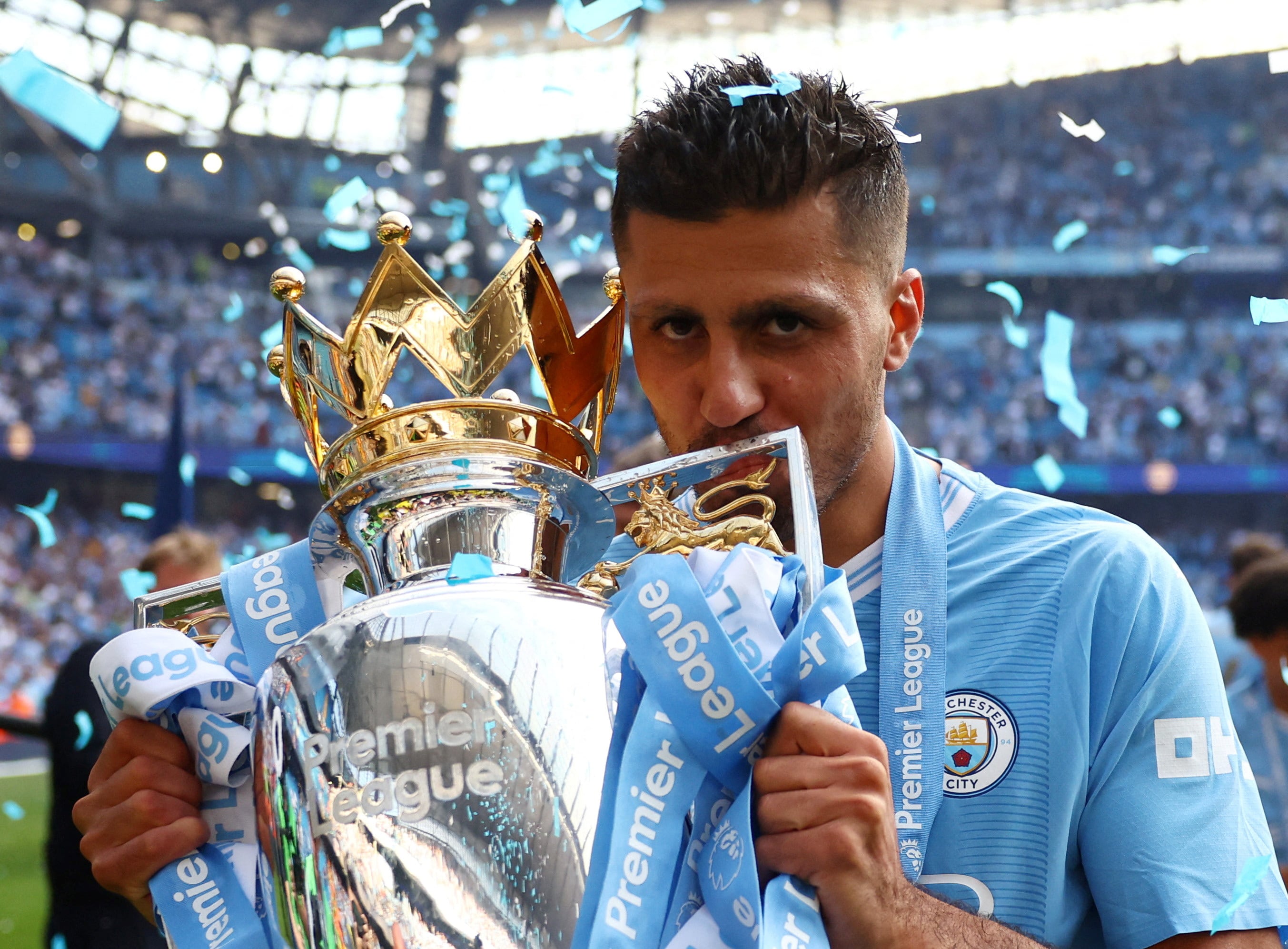 Rodri set for Barcelona move after Man City accept bid