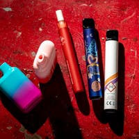 Die Tabakindustrie punktet bei jungen Konsumenten. Investoren reiben sich die Hände
