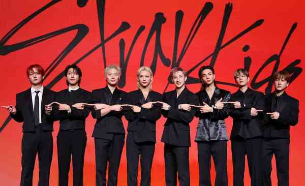 Stray Kids Earn Ninth No. 1 on Billboard 200