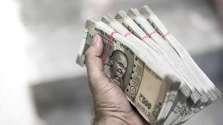 Instagram Reel Stunt Costs Jewellery Shop Manager ₹10 Lakh As Female Friend Allegedly Flees With Cash In Indore
