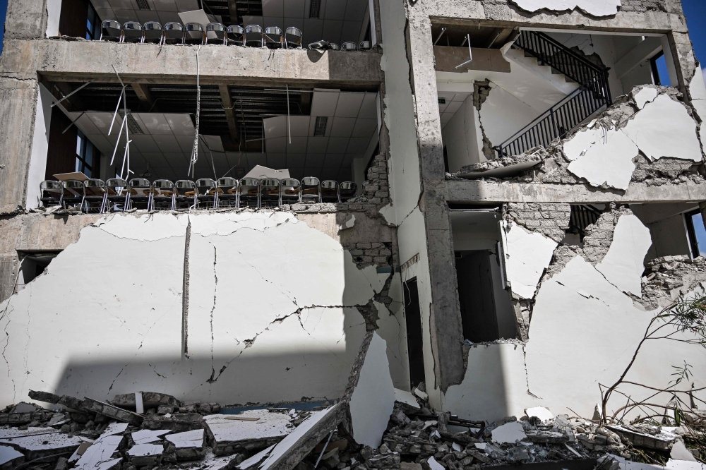 ‘We’re on our own’: Indonesia quake survivors plead for aid as 12,800 remain displaced
