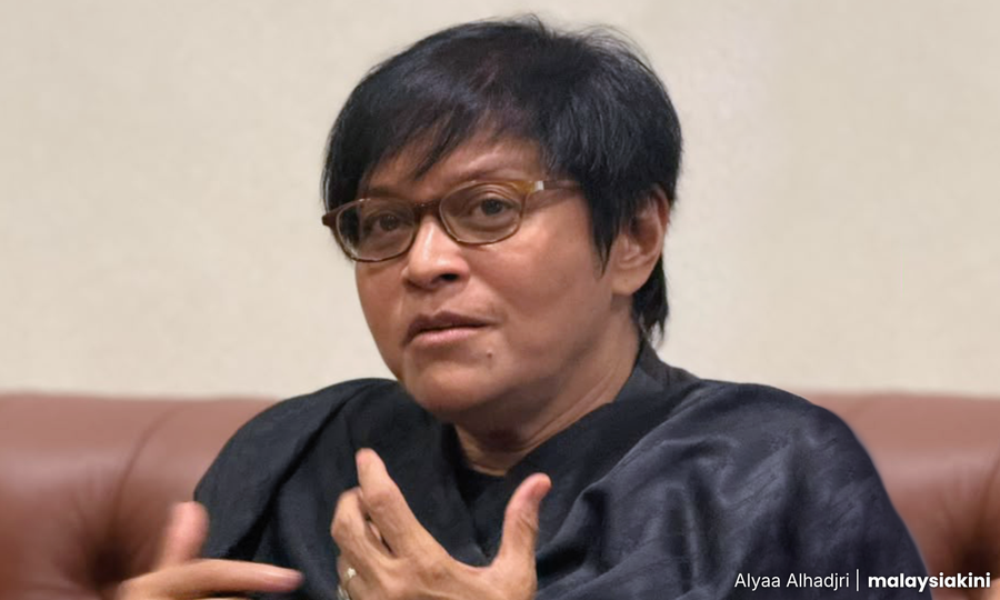 'PM not AG': Azalina schools Rayer on prosecutorial powers as DAP targets Zahid